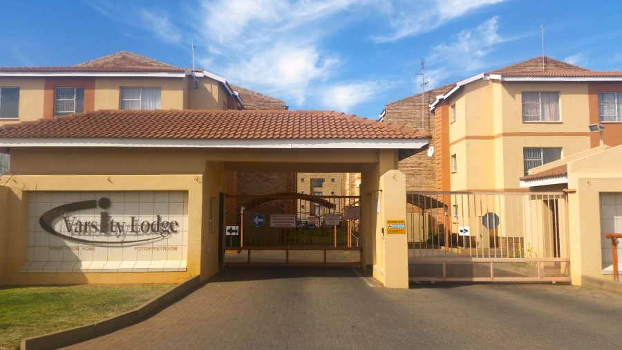 1 Bedroom Property for Sale in Kannoniers Park North West